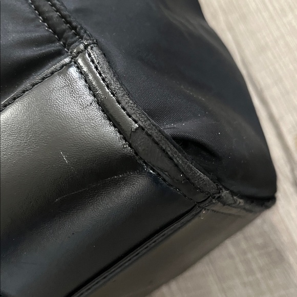 Tory Burch Ella Bag - Picture 9 of 16